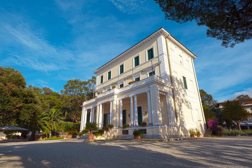 Hotel Villa Ottone ปอร์โตแฟร์ราโย ภายนอก รูปภาพ